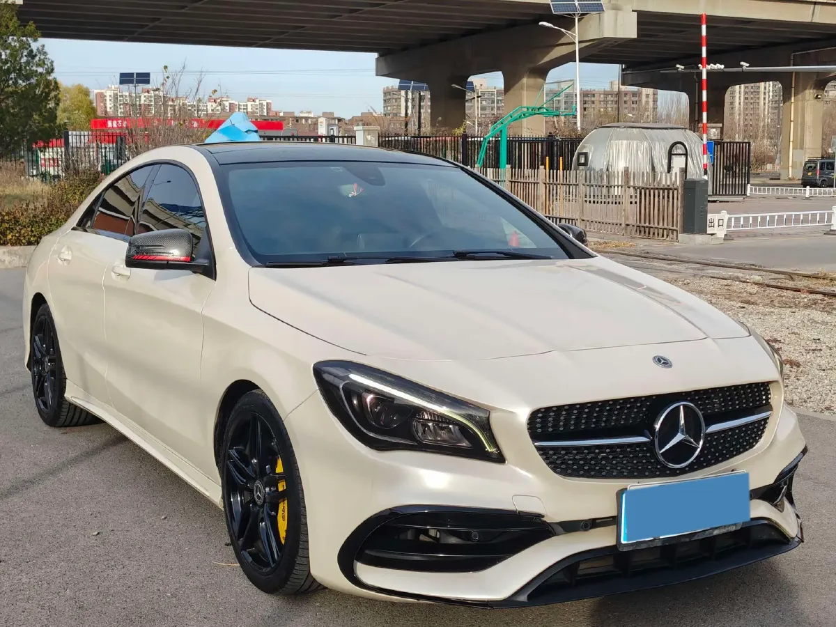 2017 Mercedes-Benz CLA Class 2.0T 184HP L4 7DCT,autocango,china used car exporter,china ev exporter,chinese used car exporter,chinese used ev exporter