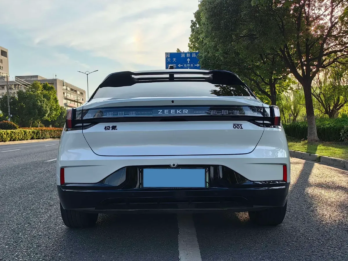 2024 Zeekr 001 BEV 100KWH,autocango,china used car exporter,china ev exporter,chinese used car exporter,chinese used ev exporter