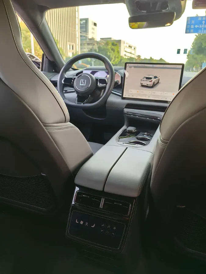 2024 Zeekr 001 BEV 100KWH,autocango,china used car exporter,china ev exporter,chinese used car exporter,chinese used ev exporter