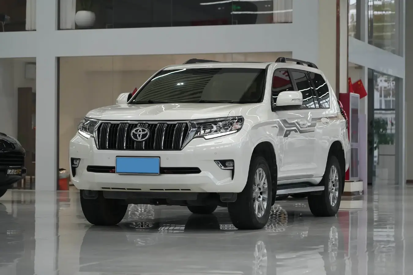 2018 Toyota Land Cruiser Prado 3.5L 280HP V6 6AT