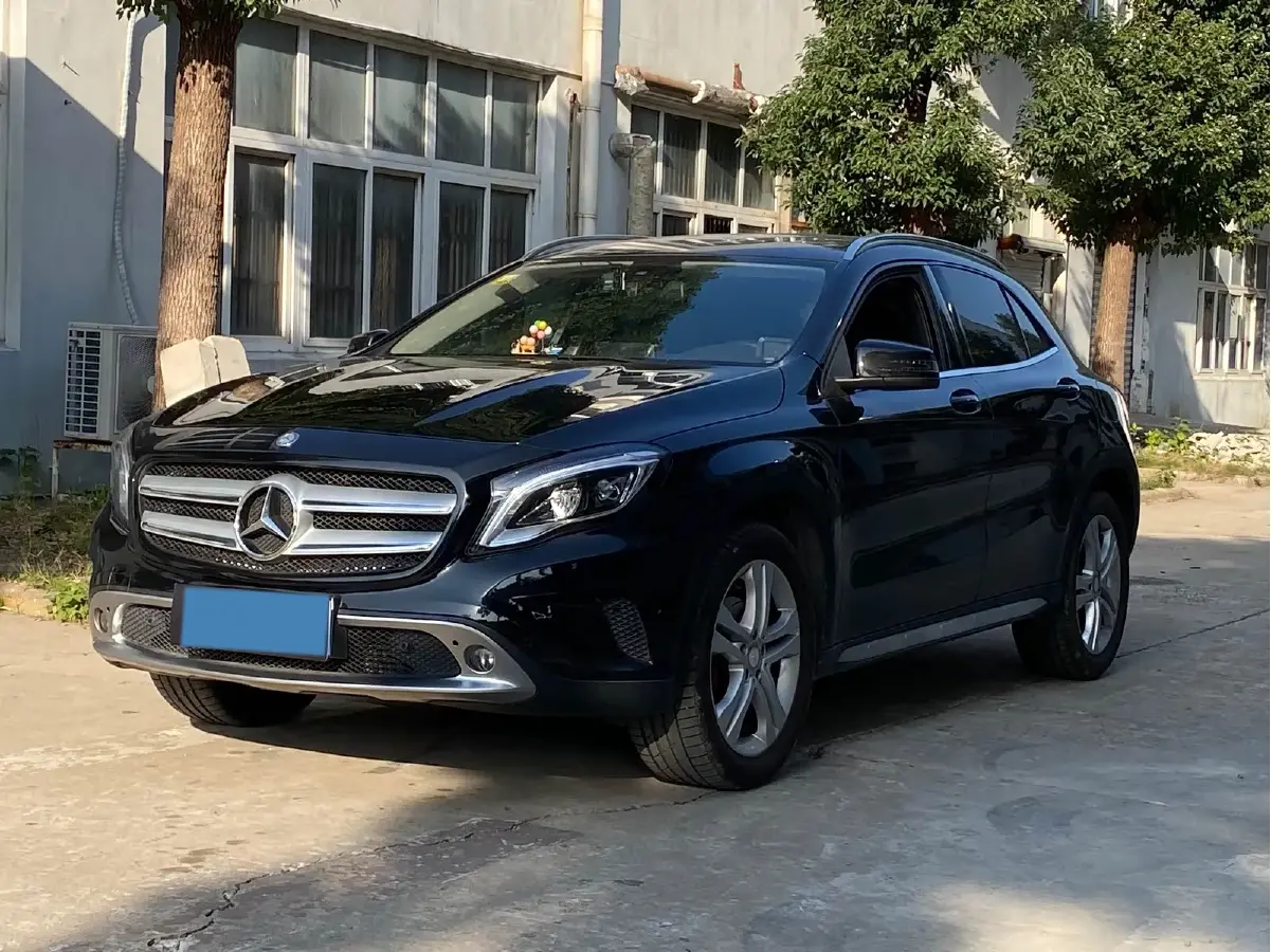 2015 Mercedes-Benz GLA Class 1.6T 156HP L4 7DCT