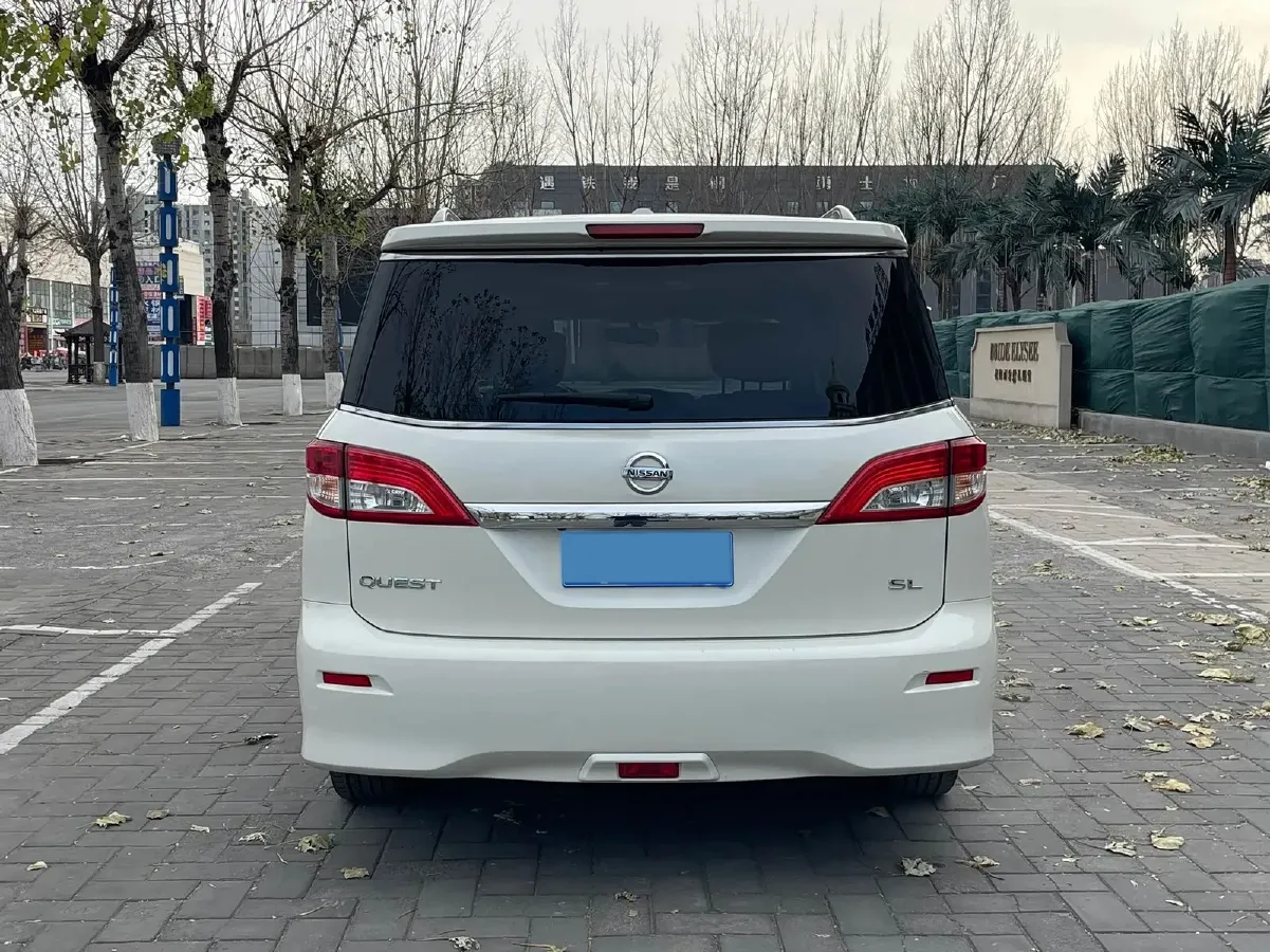 2015 Nissan Quest 3.5L 277HP V6 CVT,autocango,china used car exporter,china ev exporter,chinese used car exporter,chinese used ev exporter