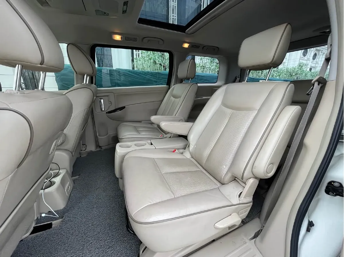 2015 Nissan Quest 3.5L 277HP V6 CVT,autocango,china used car exporter,china ev exporter,chinese used car exporter,chinese used ev exporter