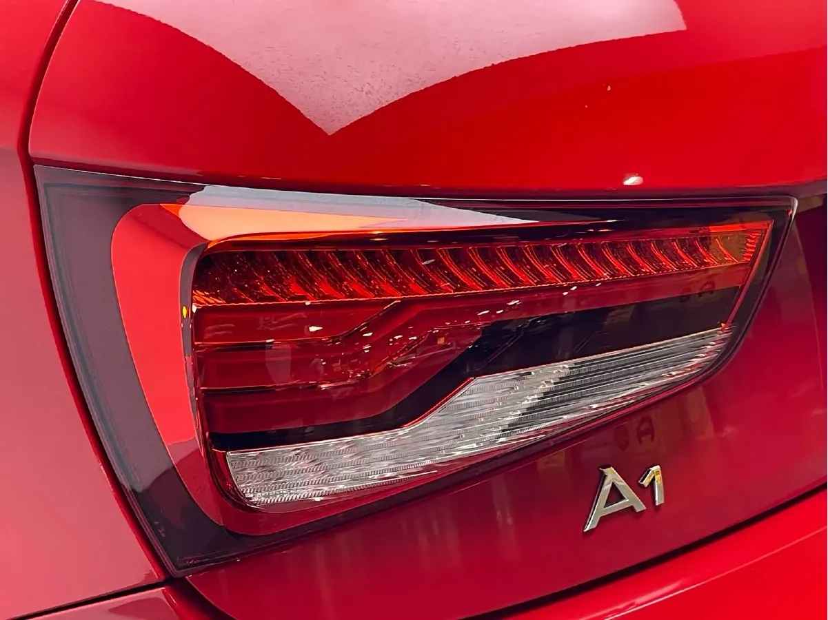 2016 Audi A1 1.4T 125HP L4 7DCT,autocango,china used car exporter,china ev exporter,chinese used car exporter,chinese used ev exporter