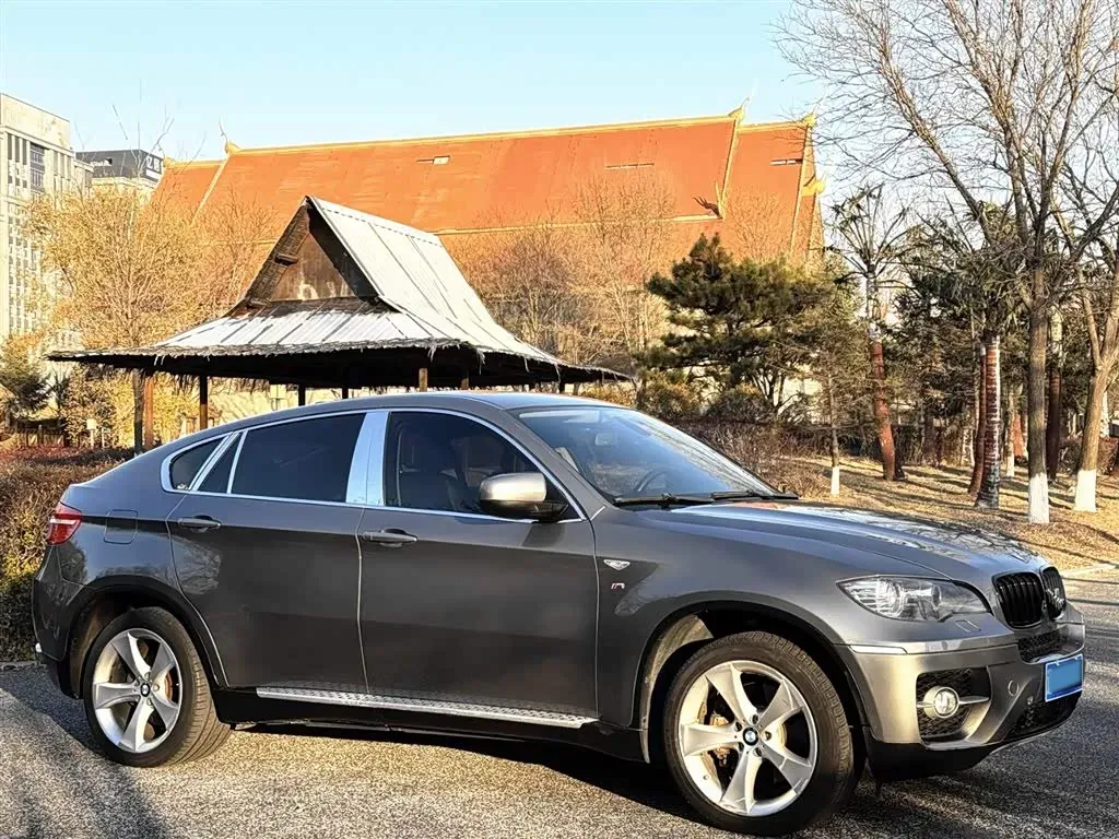 2010 BMW X6 M 4.4T 555HP V8 6AT,autocango,china used car exporter,china ev exporter,chinese used car exporter,chinese used ev exporter