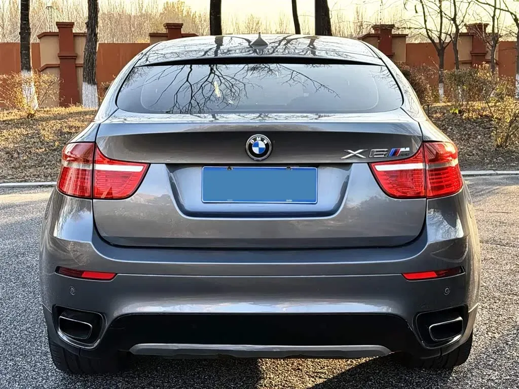 2010 BMW X6 M 4.4T 555HP V8 6AT,autocango,china used car exporter,china ev exporter,chinese used car exporter,chinese used ev exporter