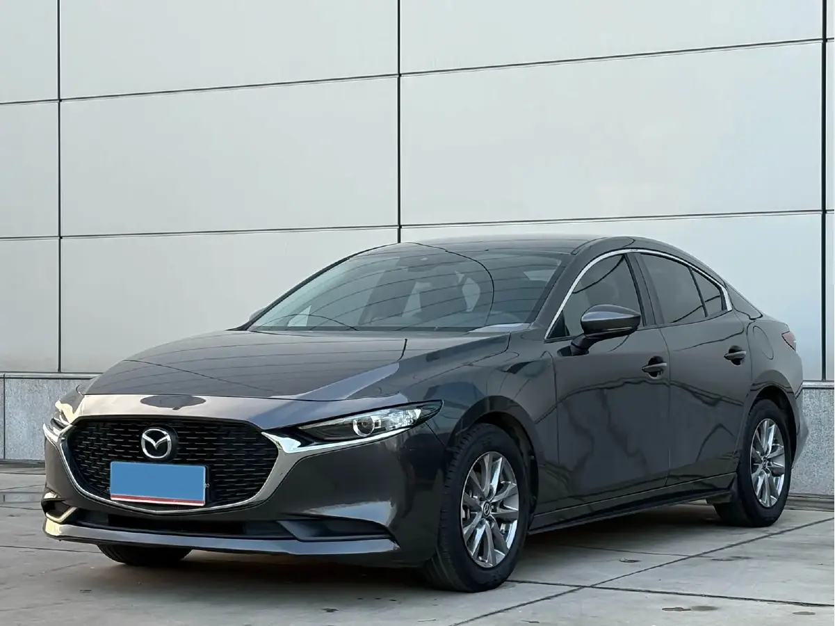 2020 Mazda 3 Axela 1.5L 117HP L4 6AT