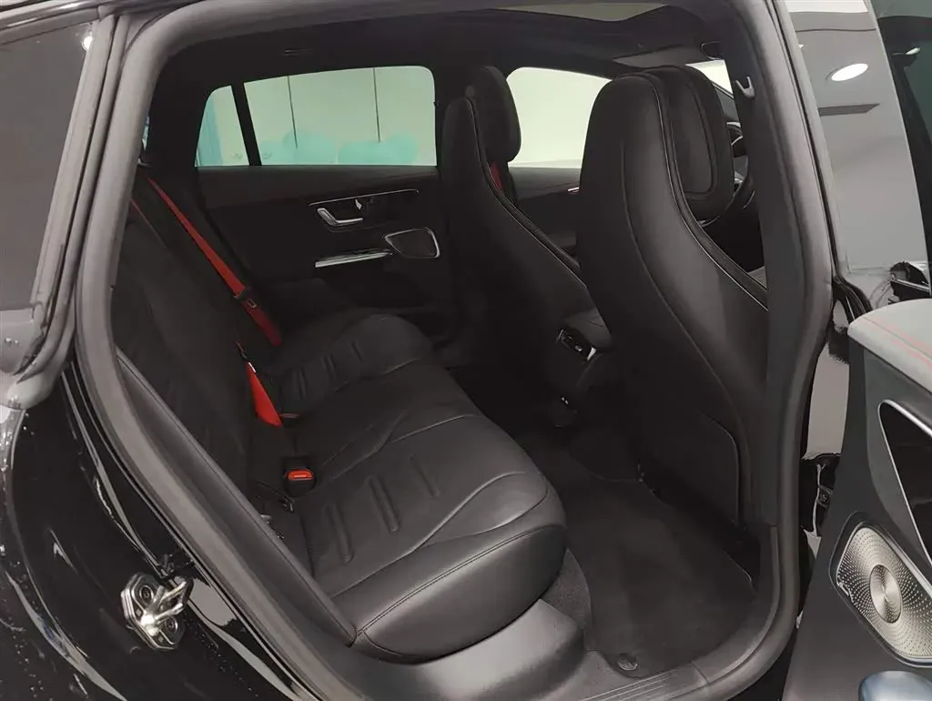 2023 Mercedes-Benz EQE AMG BEV 96.1KWH,autocango,china used car exporter,china ev exporter,chinese used car exporter,chinese used ev exporter