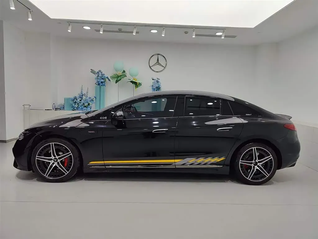 2023 Mercedes-Benz EQE AMG BEV 96.1KWH,autocango,china used car exporter,china ev exporter,chinese used car exporter,chinese used ev exporter