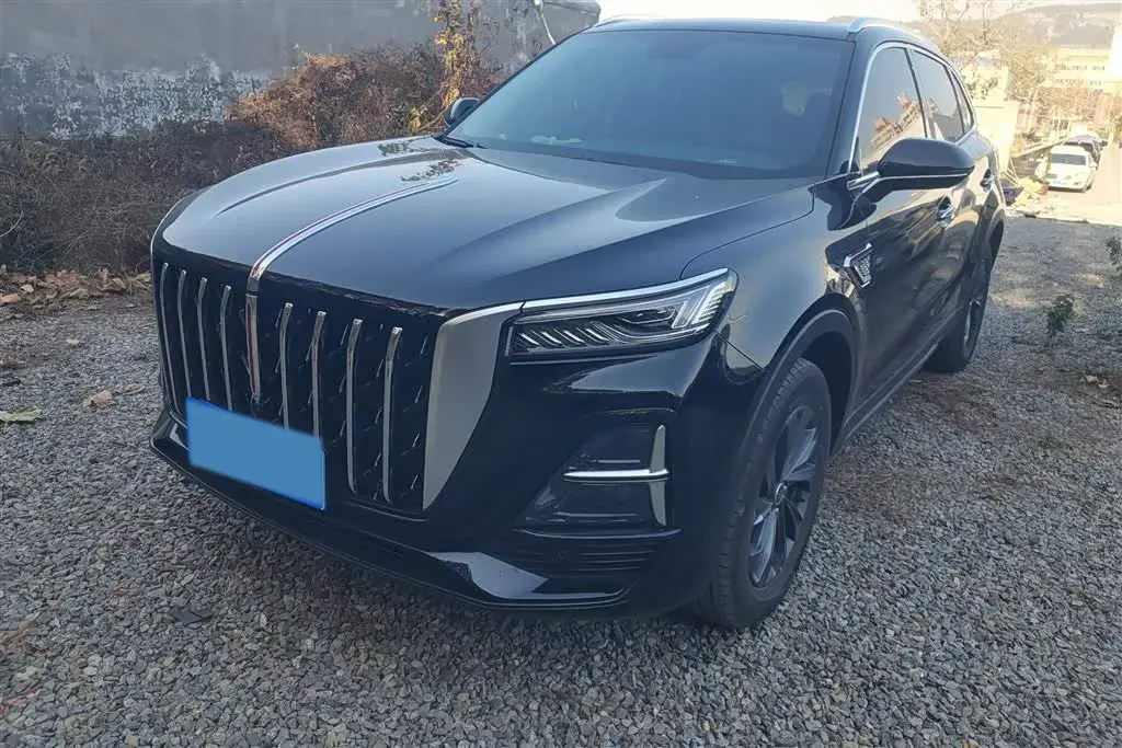 2025 HongQi HS5 2.0T 252HP L4 8AT