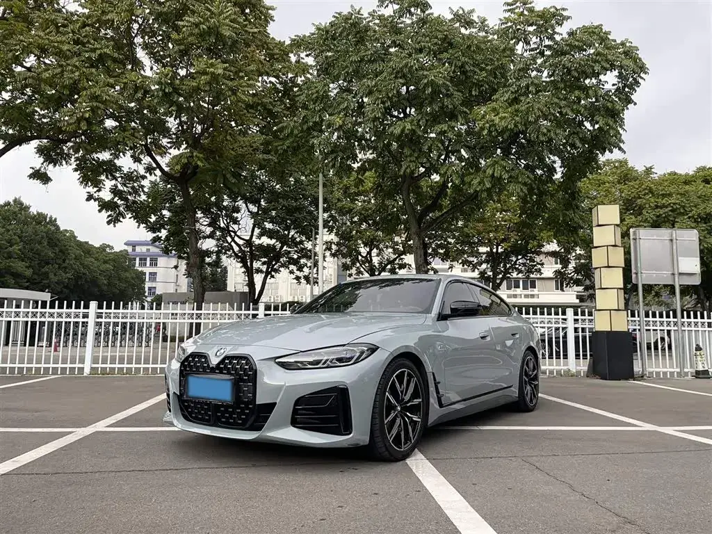 2022 BMW 4 Series 2.0T 184HP L4 8AT