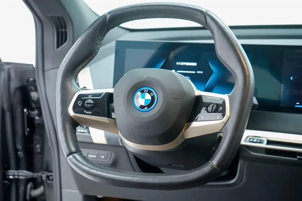 2023 BMW iX BEV 76.6KWH,autocango,china used car exporter,china ev exporter,chinese used car exporter,chinese used ev exporter