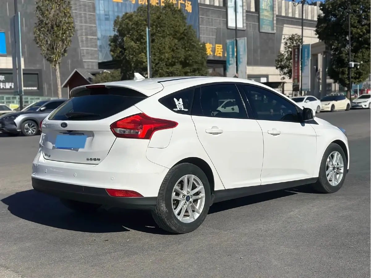 2017 Ford Focus 1.6L 125HP L4 6DCT,autocango,china used car exporter,china ev exporter,chinese used car exporter,chinese used ev exporter