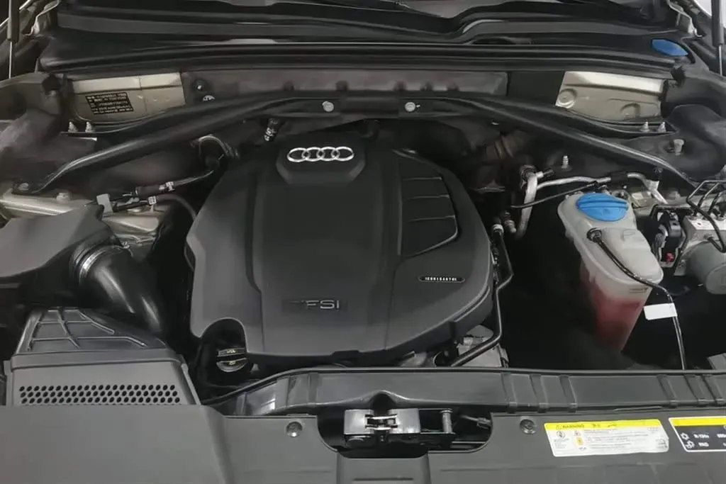 2016 Audi Q5 2.0T 224HP L4 8AT,autocango,china used car exporter,china ev exporter,chinese used car exporter,chinese used ev exporter