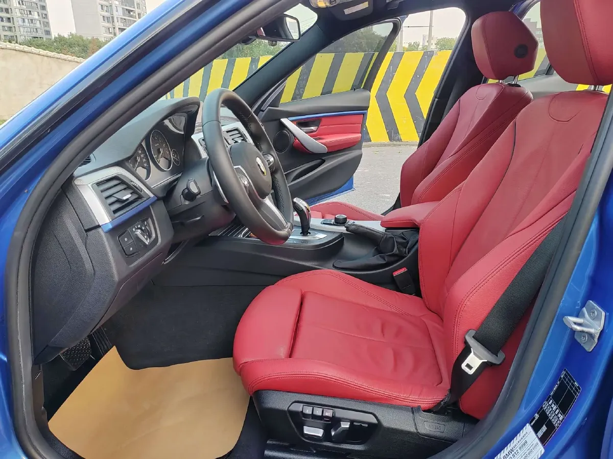 2019 BMW 3 Series 2.0T 184HP L4 8AT,autocango,china used car exporter,china ev exporter,chinese used car exporter,chinese used ev exporter