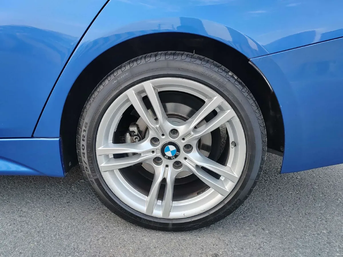 2019 BMW 3 Series 2.0T 184HP L4 8AT,autocango,china used car exporter,china ev exporter,chinese used car exporter,chinese used ev exporter