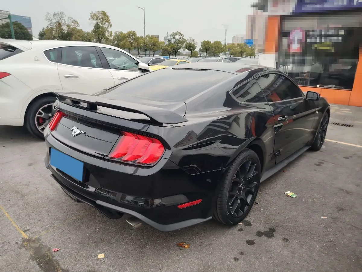 2017 Ford Mustang 2.3T 314HP L4 6AT,autocango,china used car exporter,china ev exporter,chinese used car exporter,chinese used ev exporter