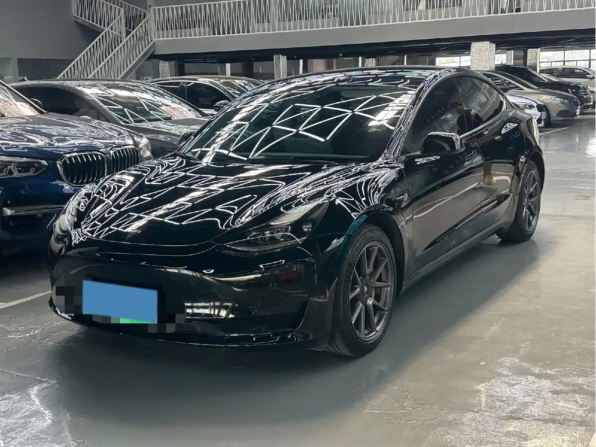 2022 Tesla Model 3 BEV 60KWH