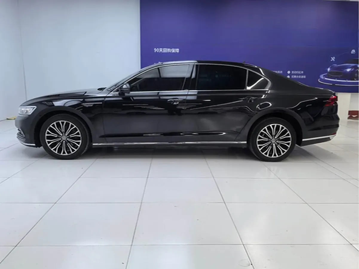 2018 Volkswagen Phideon 2.0T 224HP L4 7DCT,autocango,china used car exporter,china ev exporter,chinese used car exporter,chinese used ev exporter