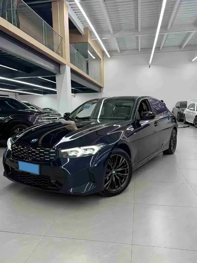 2023 BMW 3 Series 2.0T 184HP L4 8AT