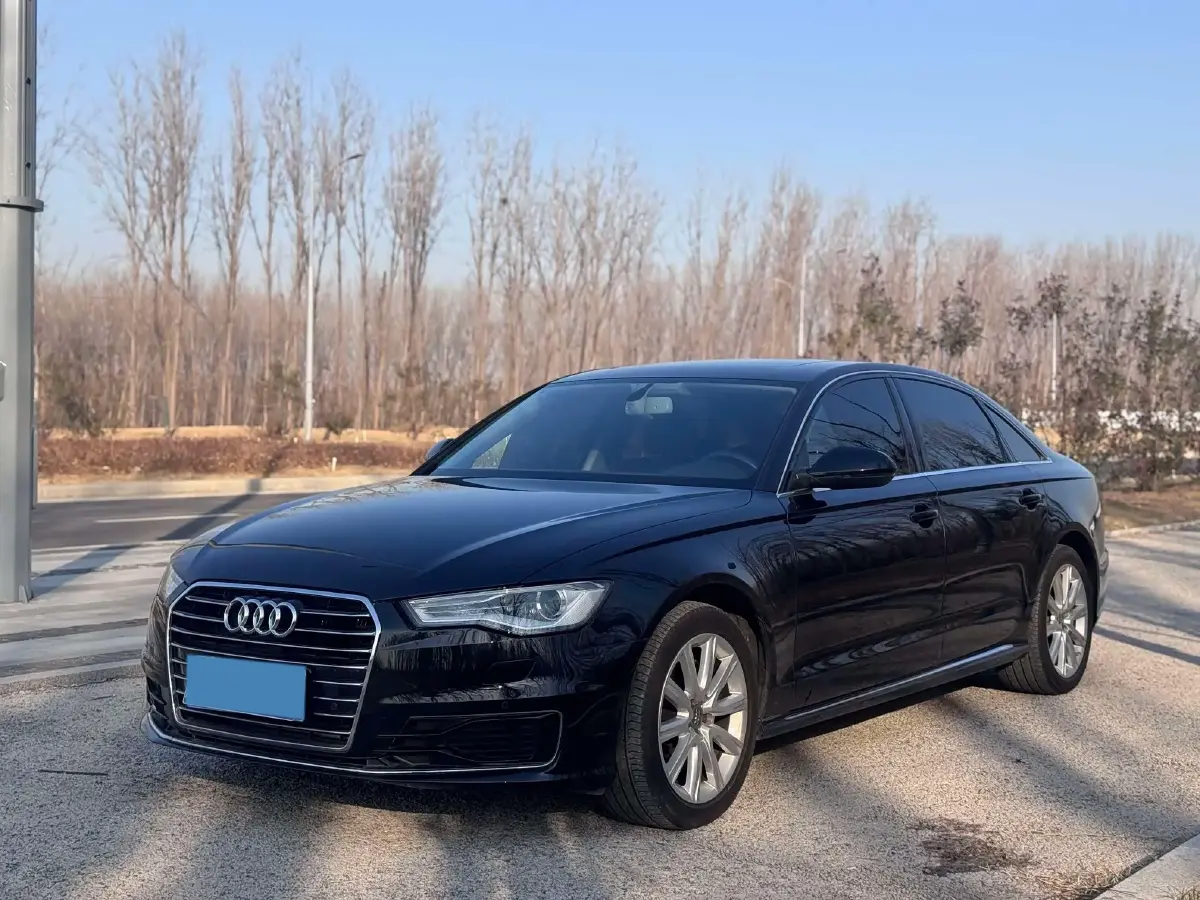2017 Audi A6L 1.8T 190HP L4 7DCT