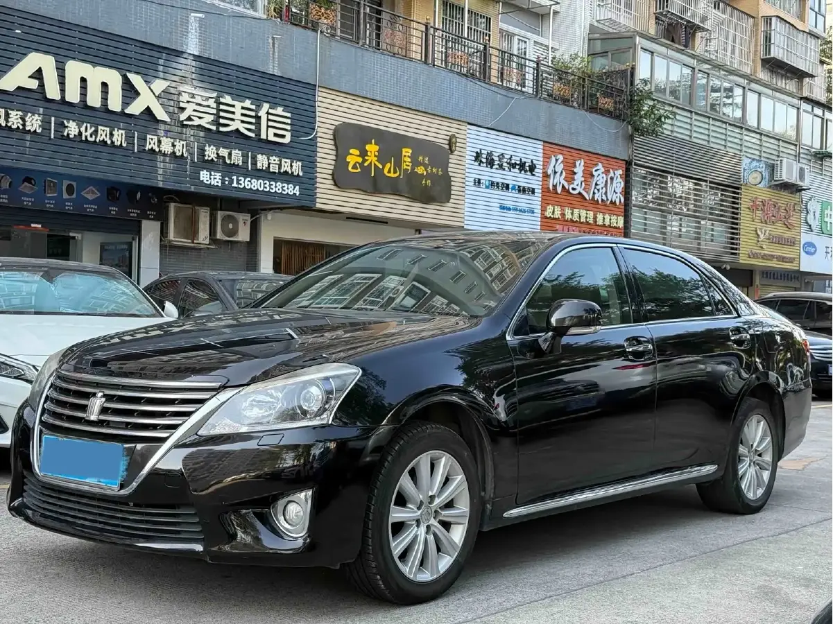 2012 Toyota Crown 2.5L 193HP V6 6AT