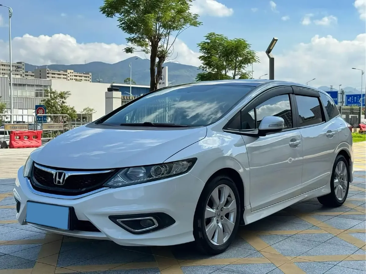 2014 Honda Jade 1.8L 141HP L4 5AT,autocango,china used car exporter,china ev exporter,chinese used car exporter,chinese used ev exporter