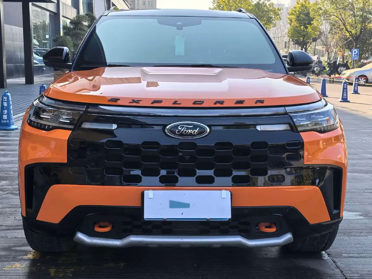 2023 Ford Explorer 2.3T 276HP L4 10AT,autocango,china used car exporter,china ev exporter,chinese used car exporter,chinese used ev exporter