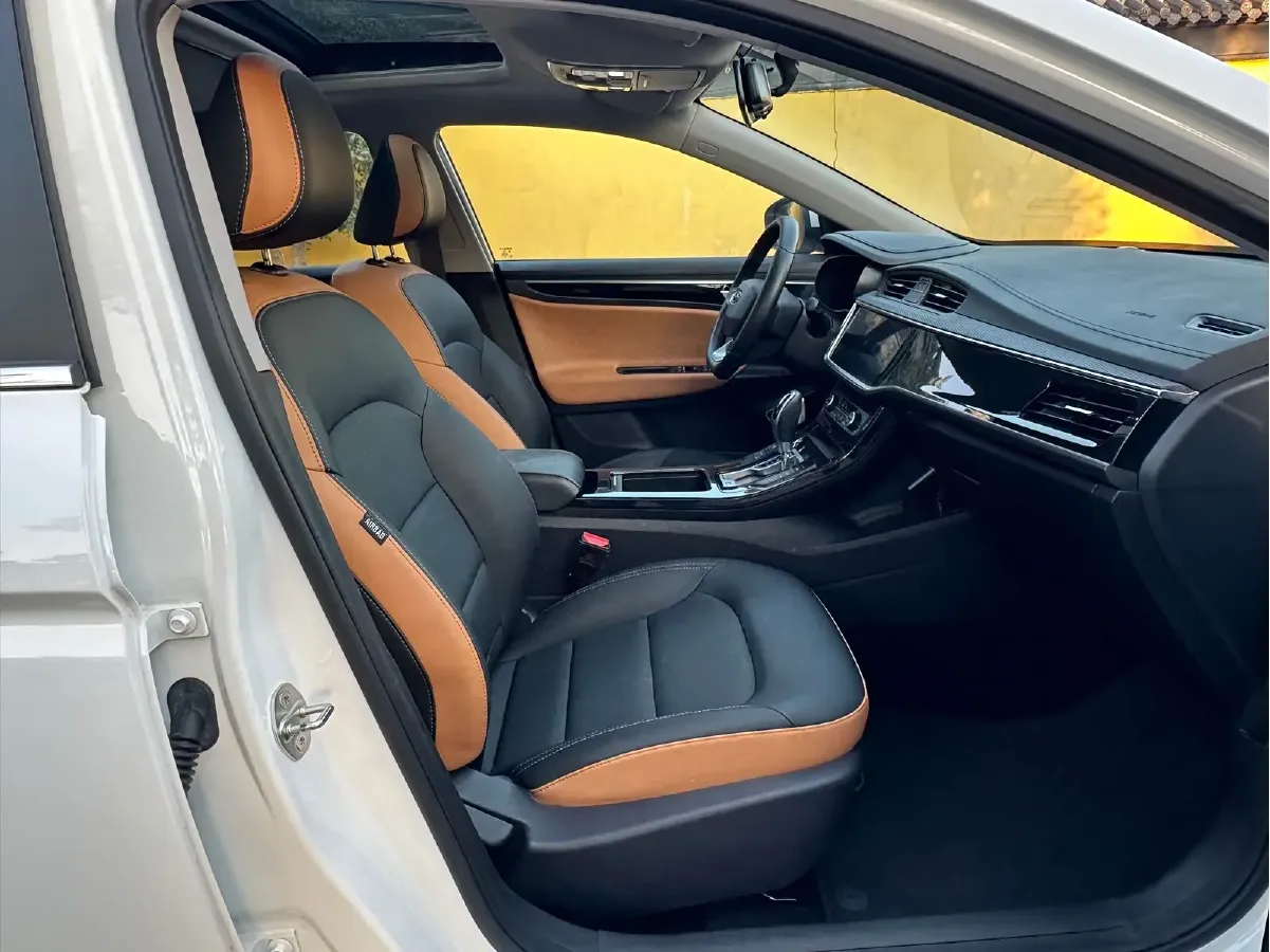 2020 Geely Emgrand GL 1.4T 141HP L4 CVT,autocango,china used car exporter,china ev exporter,chinese used car exporter,chinese used ev exporter