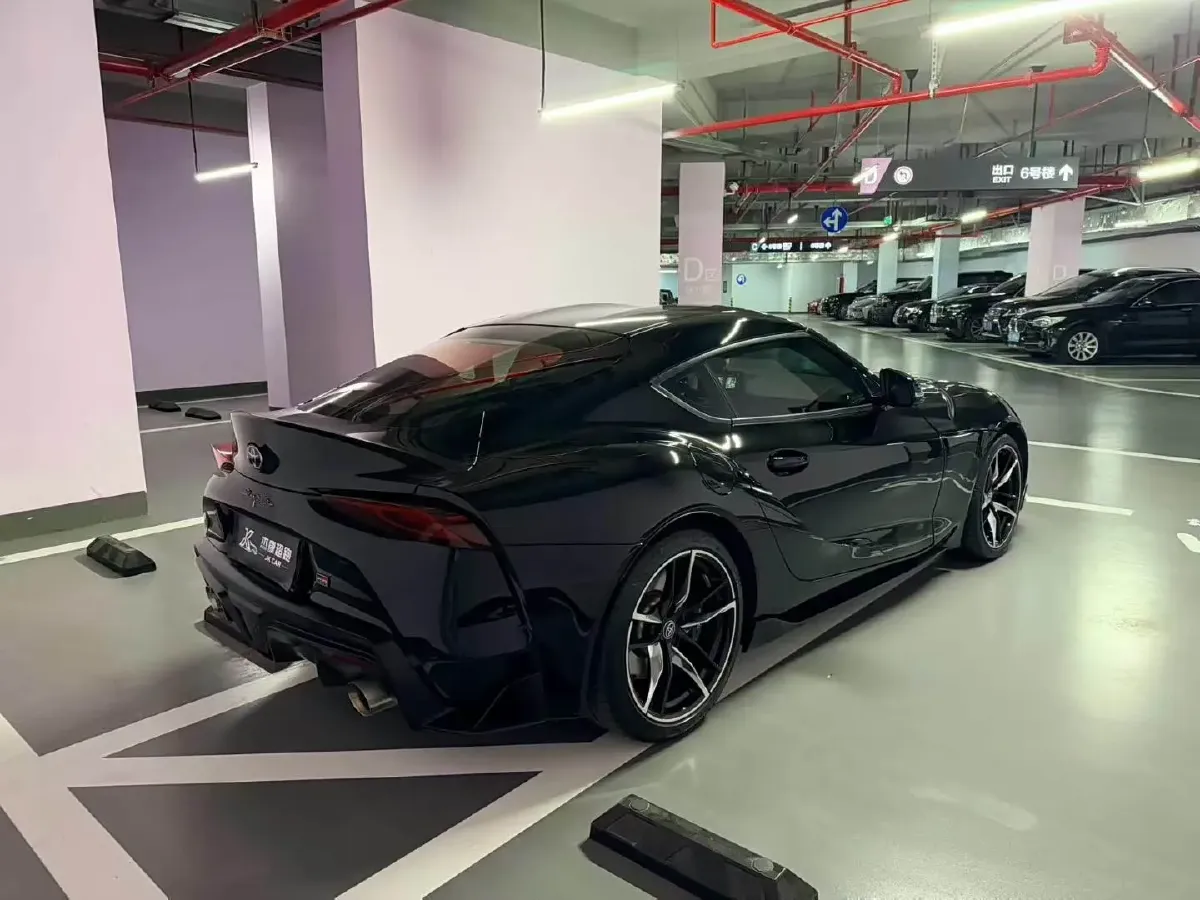 2021 Toyota Supra 3.0T 340HP L6 8AT,autocango,china used car exporter,china ev exporter,chinese used car exporter,chinese used ev exporter
