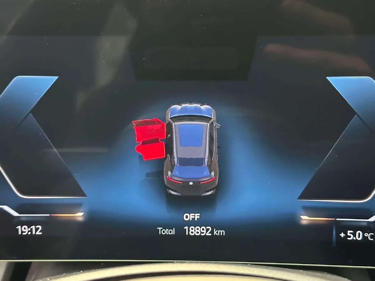 2023 BMW iX BEV 76.6KWH,autocango,china used car exporter,china ev exporter,chinese used car exporter,chinese used ev exporter