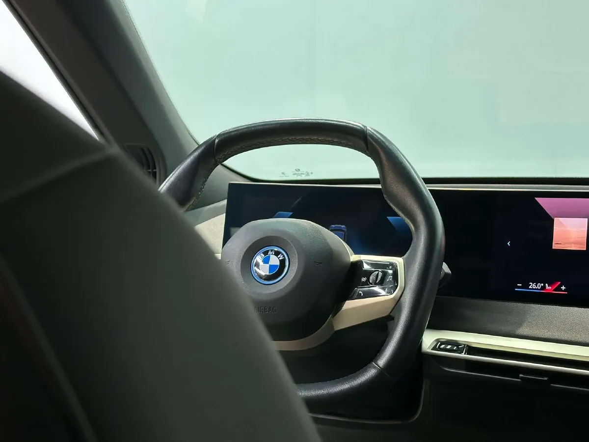 2023 BMW iX BEV 76.6KWH,autocango,china used car exporter,china ev exporter,chinese used car exporter,chinese used ev exporter