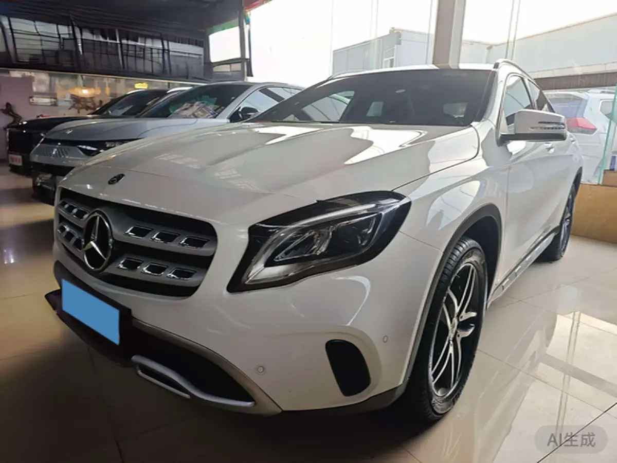 2017 Mercedes-Benz GLA Class 1.6T 156HP L4 7DCT