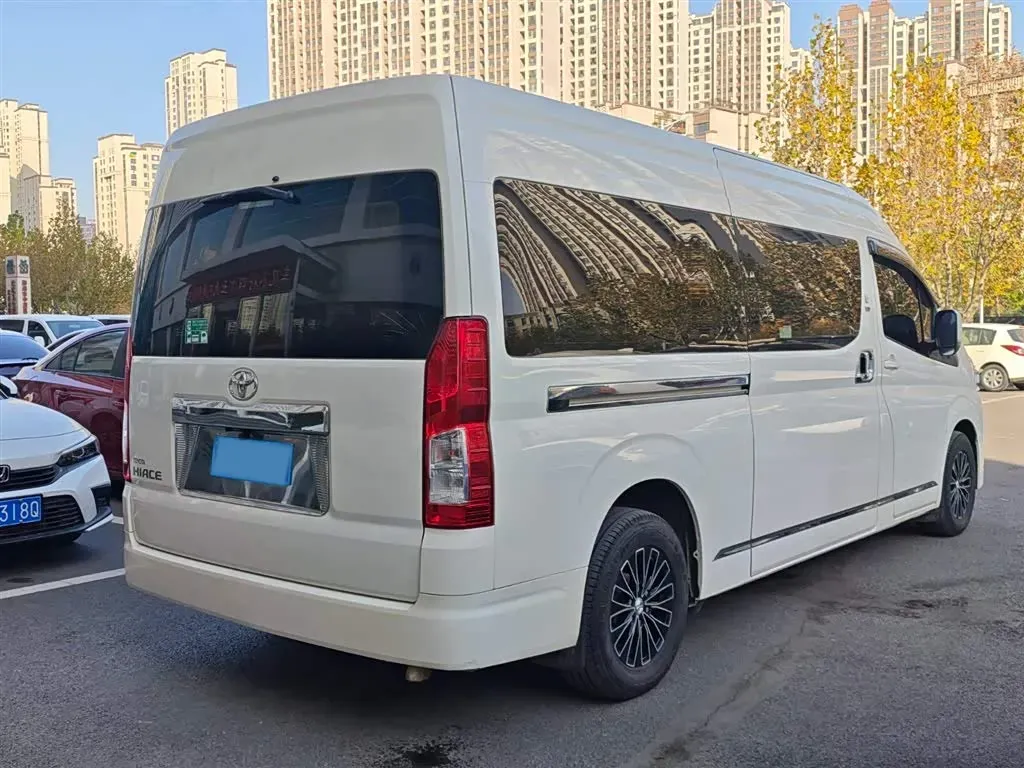 2021 Hyundai Staria 3.5L 272HP V6 8AT,autocango,china used car exporter,china ev exporter,chinese used car exporter,chinese used ev exporter