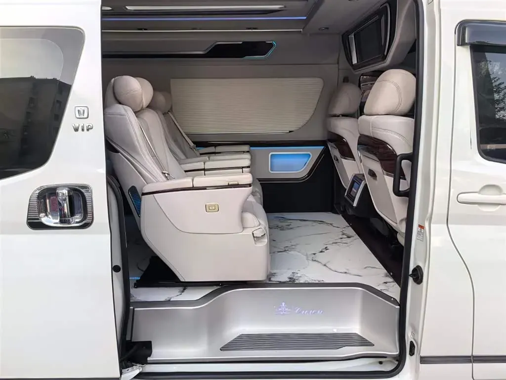 2021 Hyundai Staria 3.5L 272HP V6 8AT,autocango,china used car exporter,china ev exporter,chinese used car exporter,chinese used ev exporter