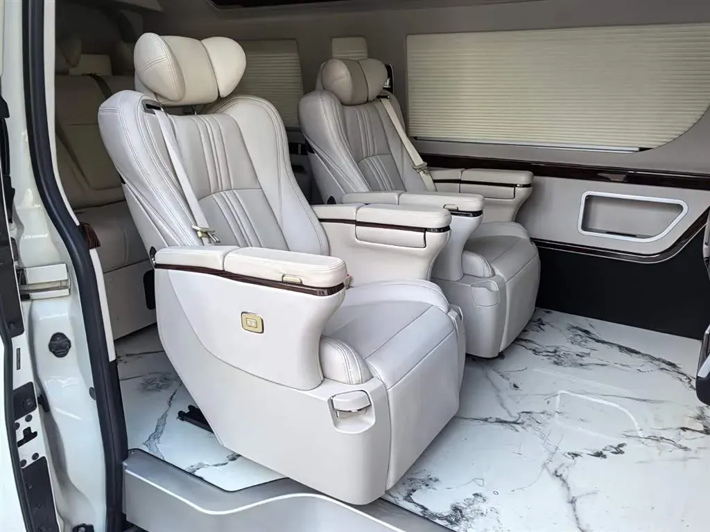 2021 Hyundai Staria 3.5L 272HP V6 8AT,autocango,china used car exporter,china ev exporter,chinese used car exporter,chinese used ev exporter