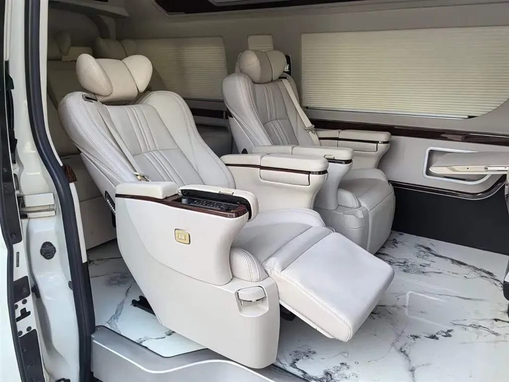 2021 Hyundai Staria 3.5L 272HP V6 8AT,autocango,china used car exporter,china ev exporter,chinese used car exporter,chinese used ev exporter