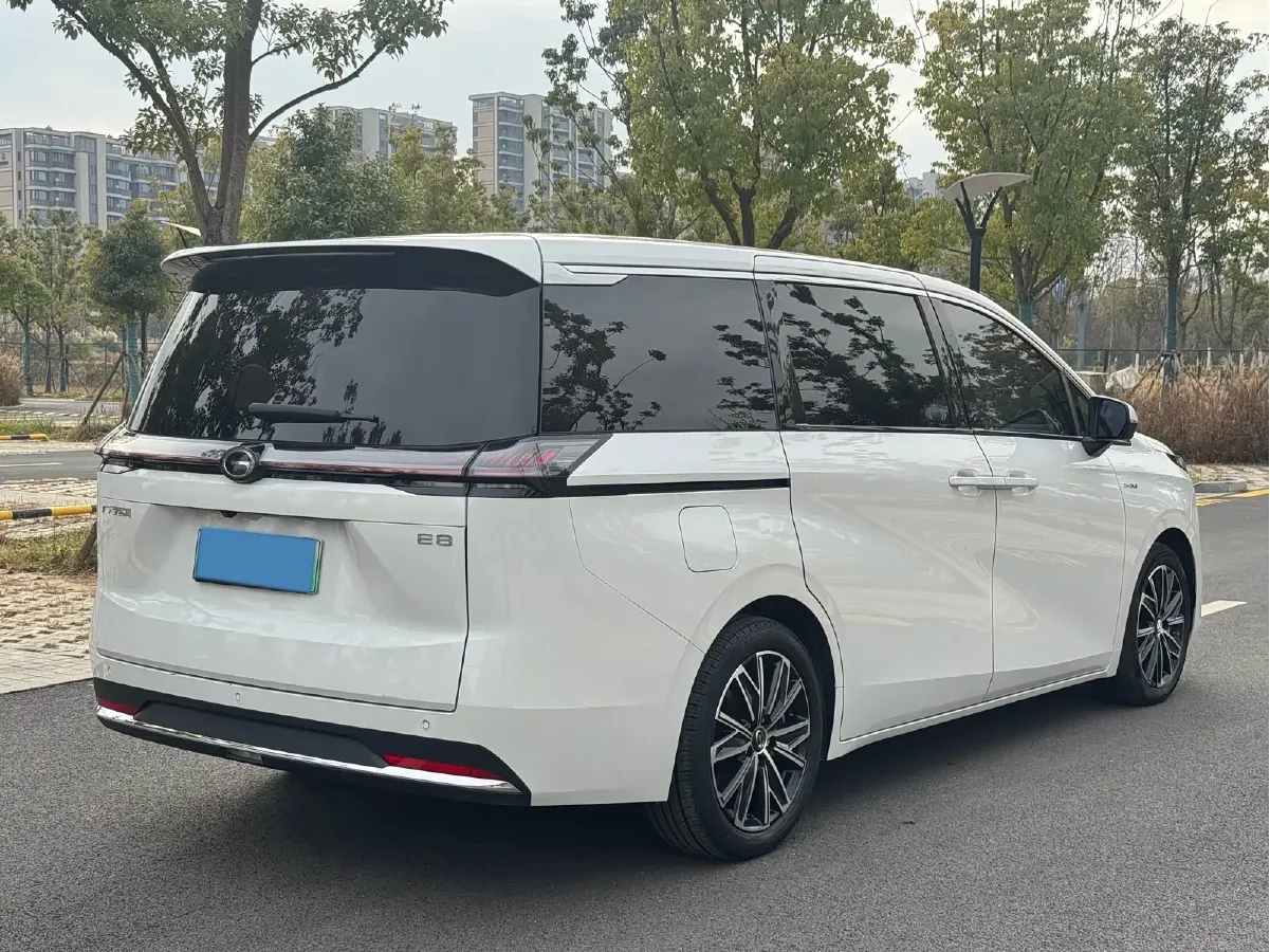 2024 GAC Trumpchi E8 2.0L 140HP L4 2DHT PHEV 25.57KWH,autocango,china used car exporter,china ev exporter,chinese used car exporter,chinese used ev exporter