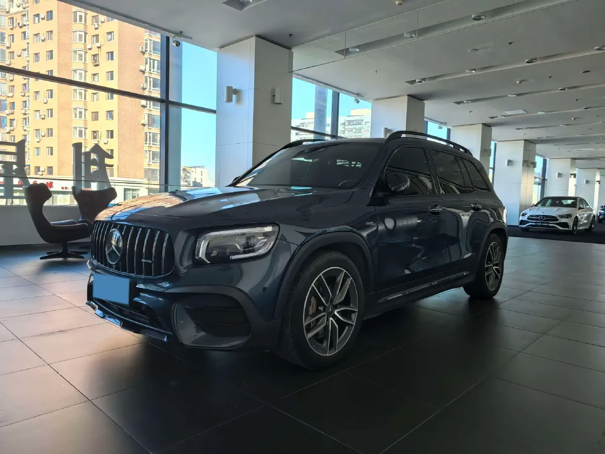 2021 Mercedes-Benz GLB AMG 2.0T 306HP L4 8DCT,autocango,china used car exporter,china ev exporter,chinese used car exporter,chinese used ev exporter