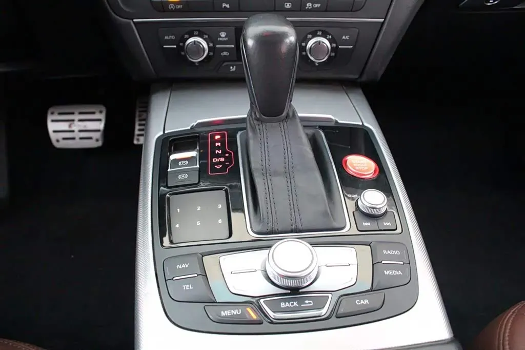 2018 Audi A6L 2.0T 224HP L4 7DCT,autocango,china used car exporter,china ev exporter,chinese used car exporter,chinese used ev exporter