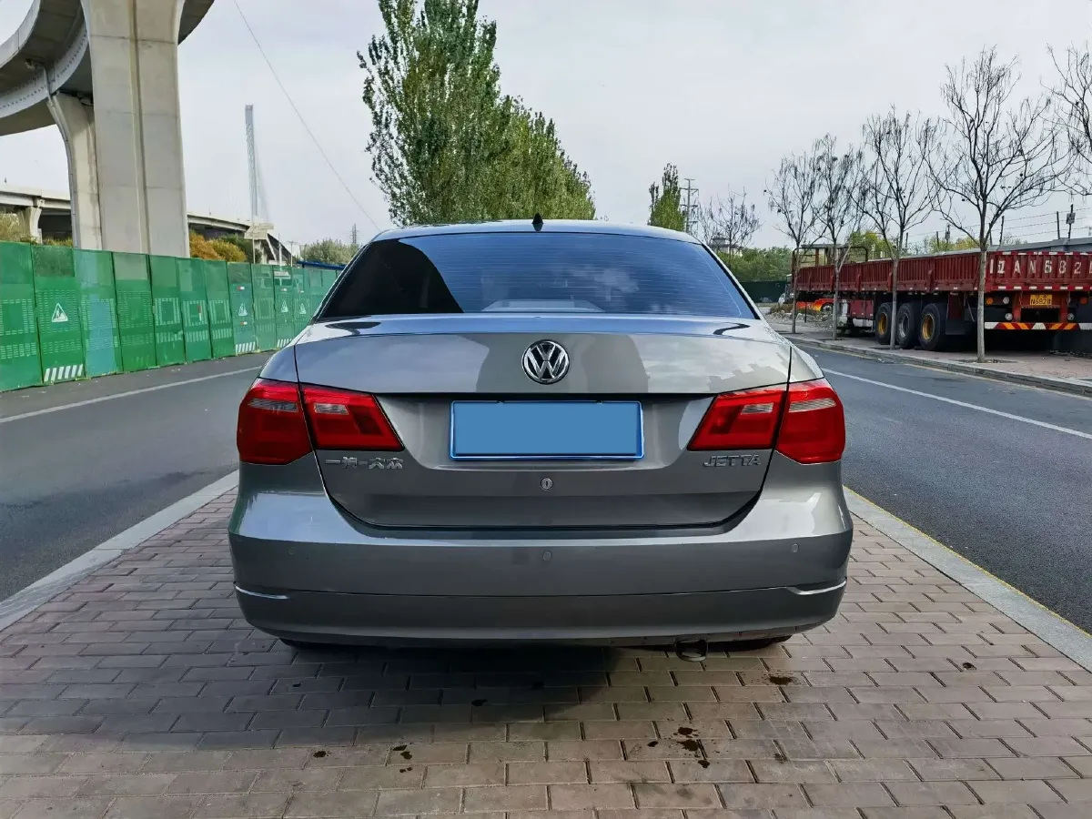 2013 Volkswagen Jetta 1.6L 110HP L4 6AT,autocango,china used car exporter,china ev exporter,chinese used car exporter,chinese used ev exporter