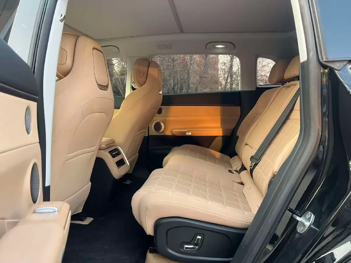 2024 Exceed Sterra ET REEV 156HP REEV 32KWH,autocango,china used car exporter,china ev exporter,chinese used car exporter,chinese used ev exporter