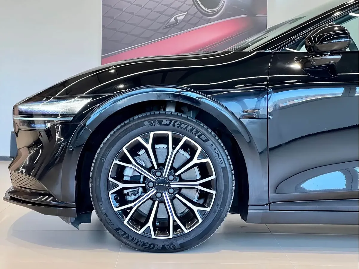 2025 Zeekr 007 BEV 100KWH,autocango,china used car exporter,china ev exporter,chinese used car exporter,chinese used ev exporter