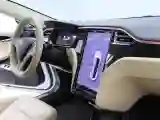 2016 Tesla Model S BEV 70KWH