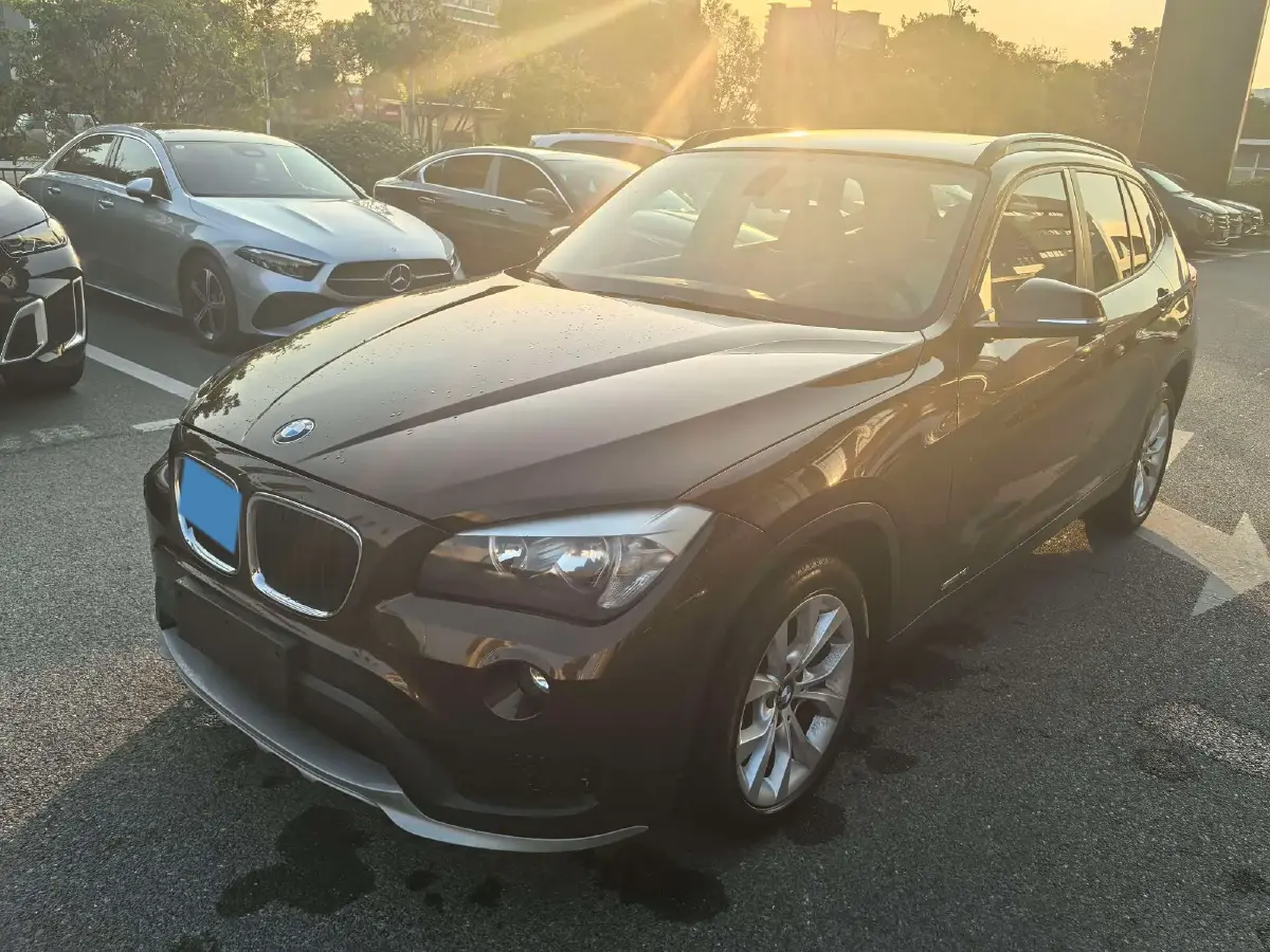 2014 BMW X1 2.0T 156HP L4 8AT