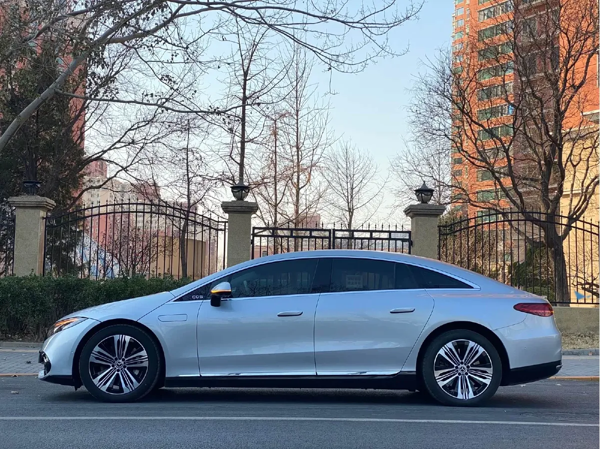 2022 Mercedes-Benz EQS Class BEV 111.8KWH,autocango,china used car exporter,china ev exporter,chinese used car exporter,chinese used ev exporter