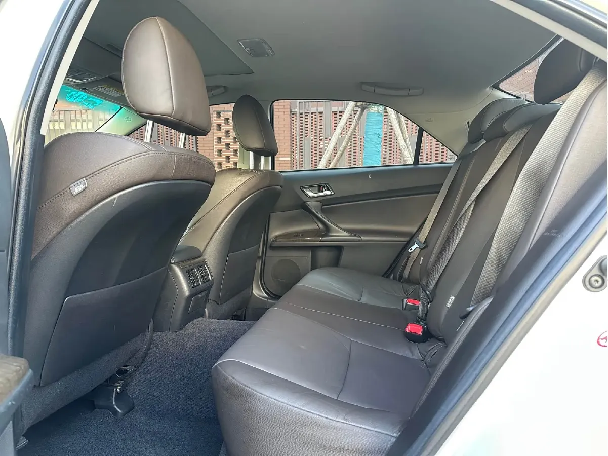 2013 Toyota Reiz 2.5L 193HP V6 6AT,autocango,china used car exporter,china ev exporter,chinese used car exporter,chinese used ev exporter