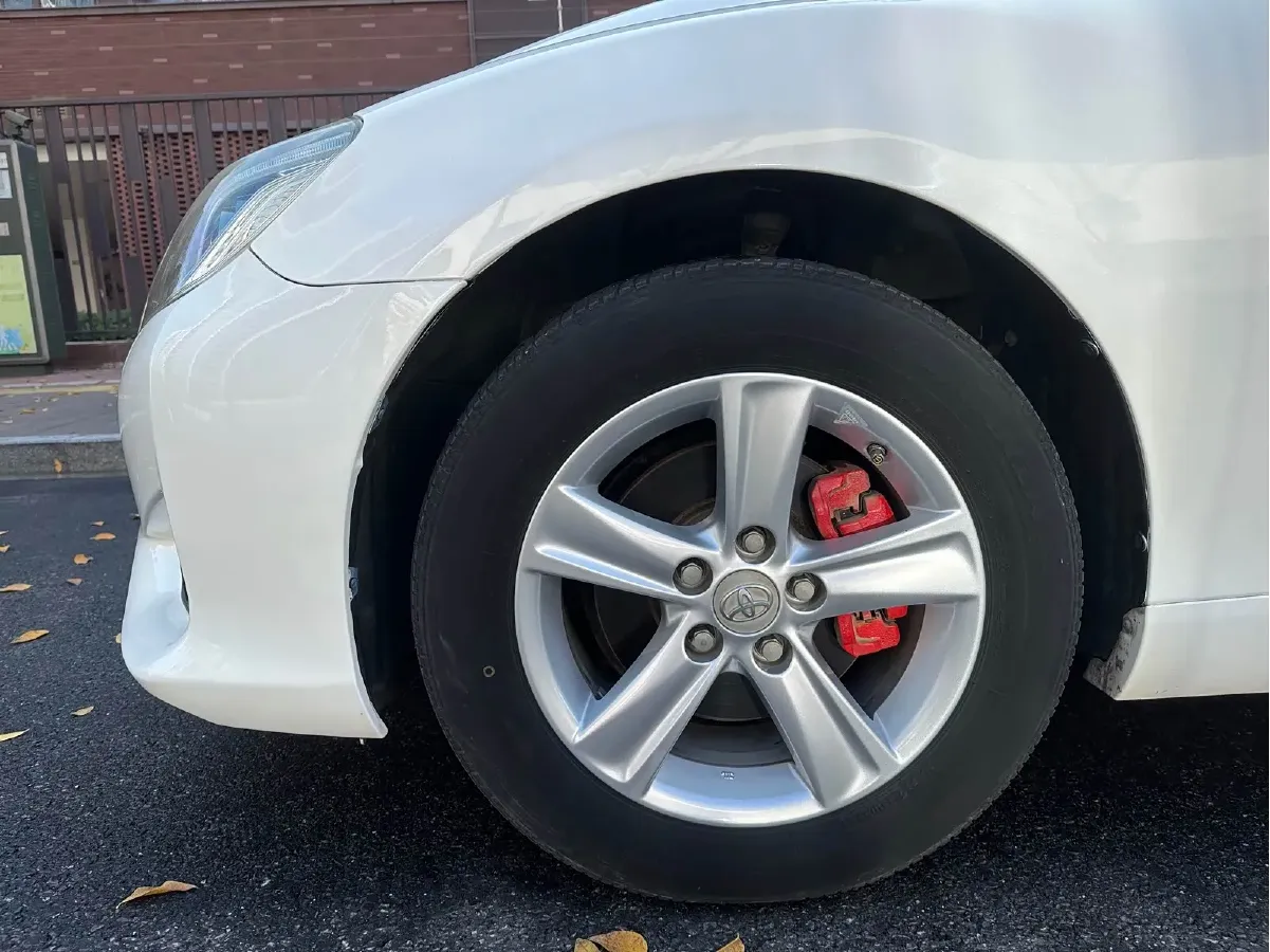 2013 Toyota Reiz 2.5L 193HP V6 6AT,autocango,china used car exporter,china ev exporter,chinese used car exporter,chinese used ev exporter