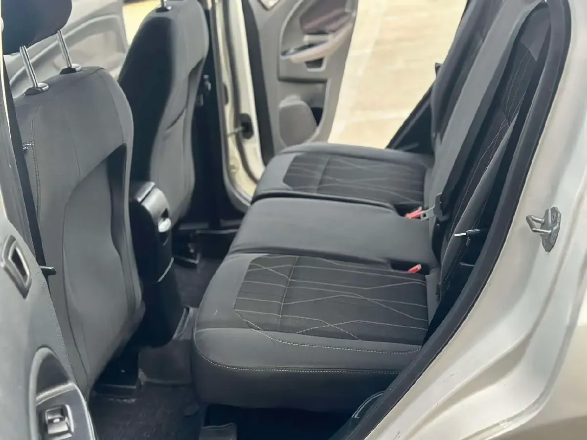 2018 Ford EcoSport 1.5L 120HP L3 6AT,autocango,china used car exporter,china ev exporter,chinese used car exporter,chinese used ev exporter