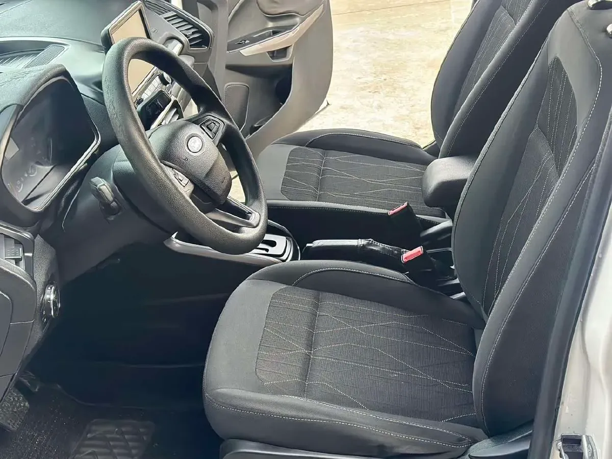 2018 Ford EcoSport 1.5L 120HP L3 6AT,autocango,china used car exporter,china ev exporter,chinese used car exporter,chinese used ev exporter